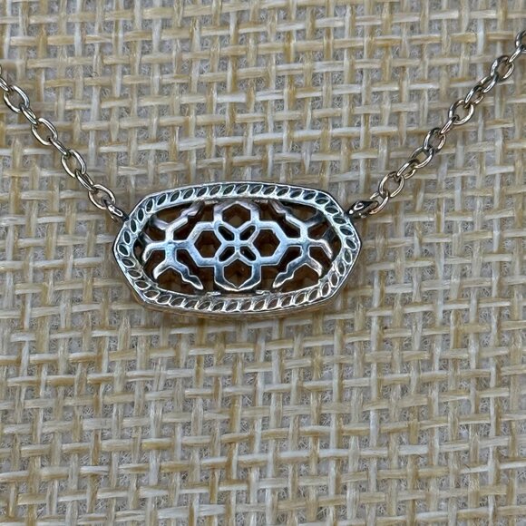 Kendra Scott Gold/Silver Oval Pendant Necklace With Intricate Cutout Design - Picture 3 of 12